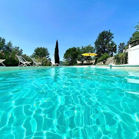 Villa Avec Piscine Au Calme Seillans Bagian luar foto