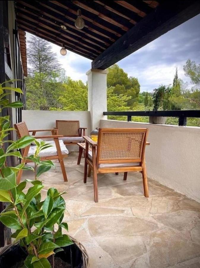 Villa Avec Piscine Au Calme Seillans Bagian luar foto